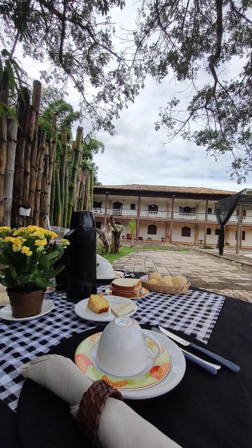 Pousada Casarao Na Serra Vargem Bonita Bagian luar foto